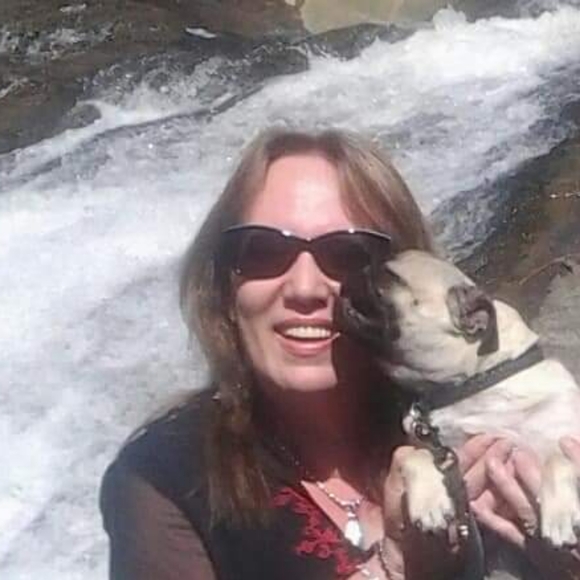 Meet your Posher, Christine - Picture 1 of 1